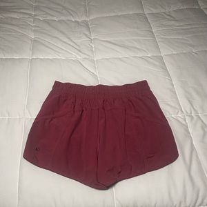 Pre Loved Lululemon Tracker Shorts 12